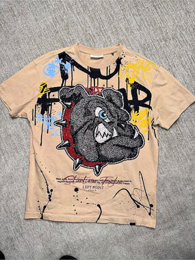 Left Point Graphic Bulldog Short Sleeve Tee Size Small